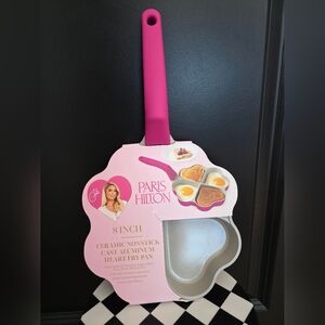 NWT Paris Hilton 8in Heart Fry Pan
